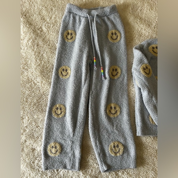 Lola + The Boys Blue and Gold Smiley Kids Matching Set Size 10 Fuzzy and Comfy - Picture 3 of 6